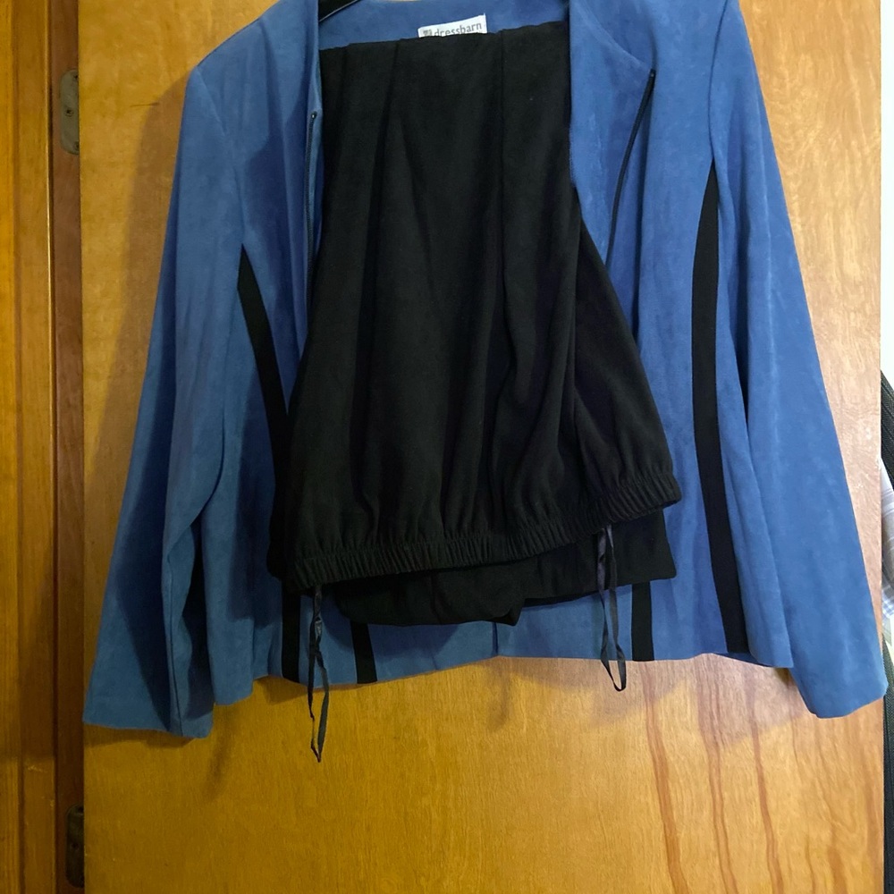 Blue and black pant suit